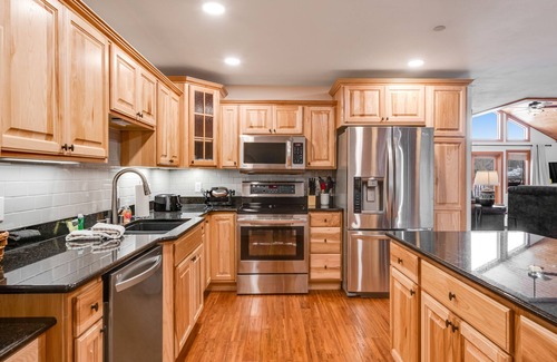 Arkdale Condo | Lakeside condo with scenic balcony overlooking replica of Augusta 16