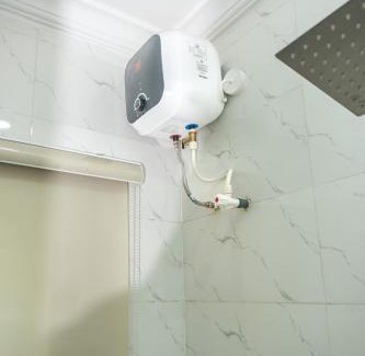 Ikotun Apartment | Lakeview 2-Bed-Apt With Amazing Views In Every Direction & Starlink SuperFast Speed WiFi