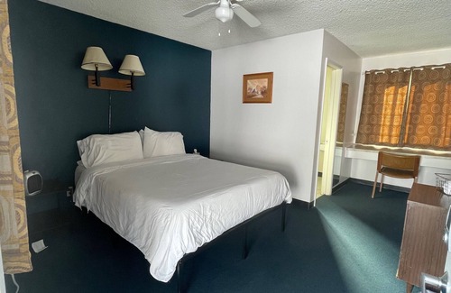 Sequoia National Forest Cabin | Lakeview Legacy Lodge at Lake Isabella