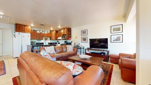 Mammoth Lakes Apartment | Lakeview Villas #26 condo
