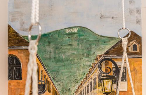 Brasov Old Town Apartment | Lamp House