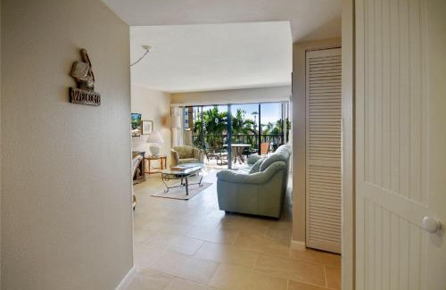 Sunset Beach House | Land's End 1-203 Pool View