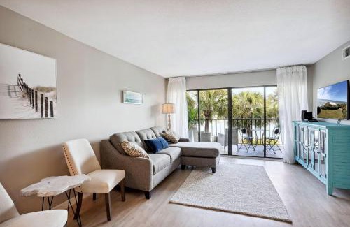 Sunset Beach House | Land's End 1-306 Bay Front- Premier