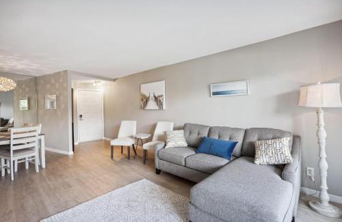 Sunset Beach House | Land's End 1-306 Bay Front- Premier