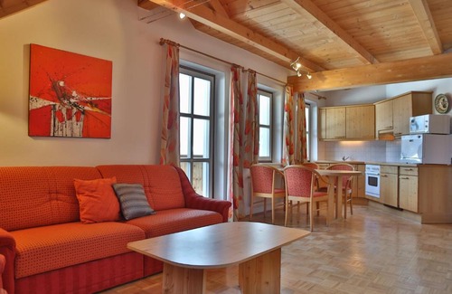 Kotschach-Mauthen Apartment | Landgasthof Pfeffermühle