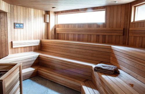 Meinerzhagen Hotel | Landhaus Nordhelle Garni