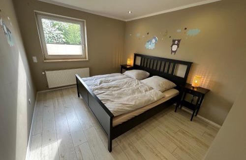 Bad Oldesloe Apartment | Landhof Schadehorn "Waldblick"