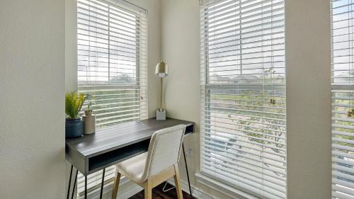 Richmond Apartment | Landing at Residences at River Park West - Richmond