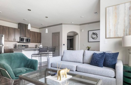 Manor Apartment | Landing | Incredible 1BD, Gym, Pool
