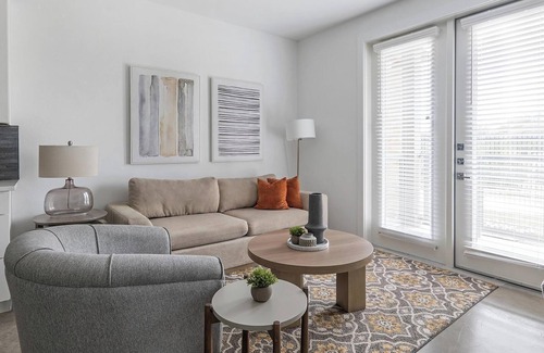 Austin Apartment | Landing | Stylish 1BD, Clubhouse, Pool