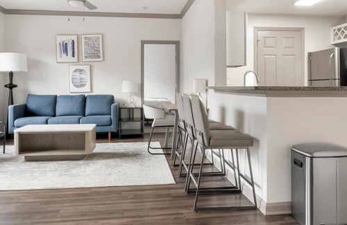 Lindridge-Martin Manor Apartment | Landing | Chic 2BD, Pool, Courtyard