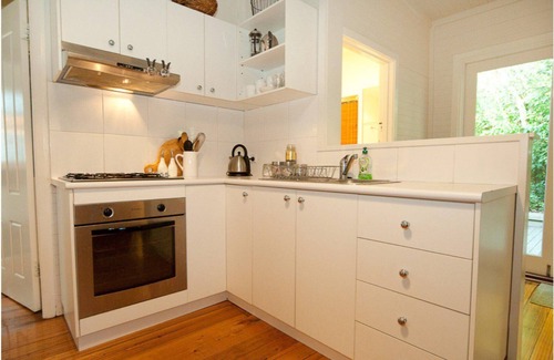 Red Hill House | Langdons - In the heart of Red Hill where you can walk to Restaurants & Shops