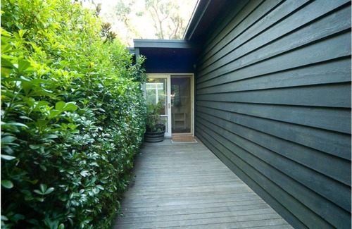 Red Hill House | Langdons - In the heart of Red Hill where you can walk to Restaurants & Shops