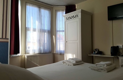 Clacton-on-Sea Hotel | Langtry Hotel
