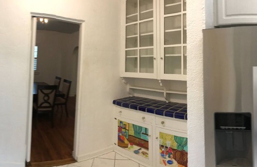Whitfield House | Lantana House in Whitfield Estates