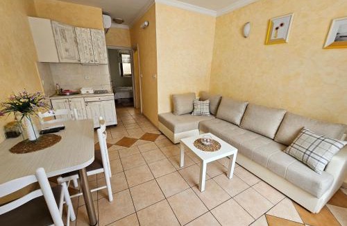 Kotor Apartment | Lanterna Apartments