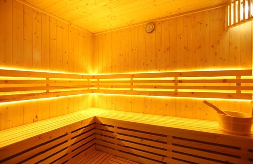 Ba Queo Hotel | Lanura Apartments and Hotel