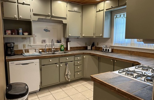 Gamaliel Cabin | Large,3 Bdrm, Lake View/Access Home w/Rustic/Modern Charm, Resort Amenities