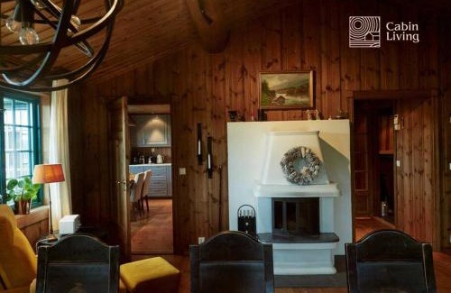 Nes House | Large cabin at Nesfjellet with lovely view, inddor Jacuzzi & sauna