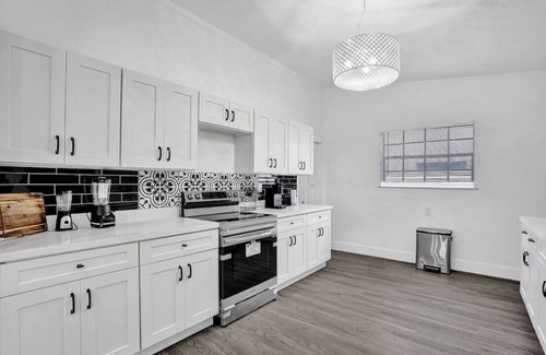 Ives Estates House | Large house with style and comfort.