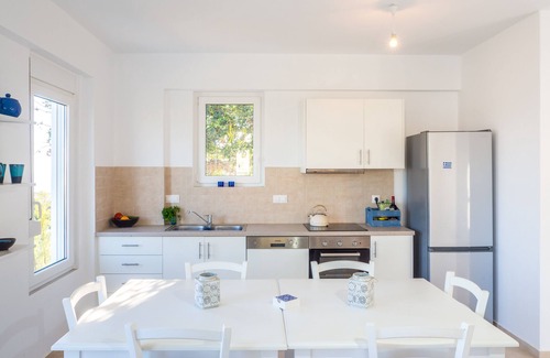 Mariou Villa | Large modern villa situated on a hill in the traditional village of Marious.