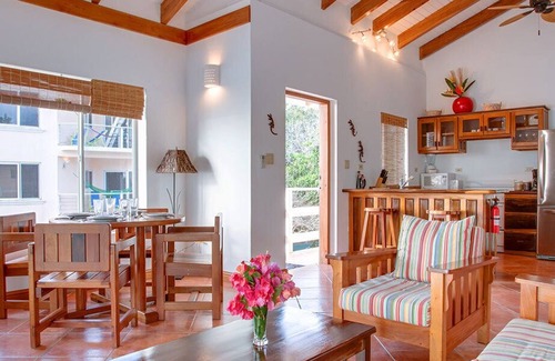 Placencia Hotel | Laru Beya Resort