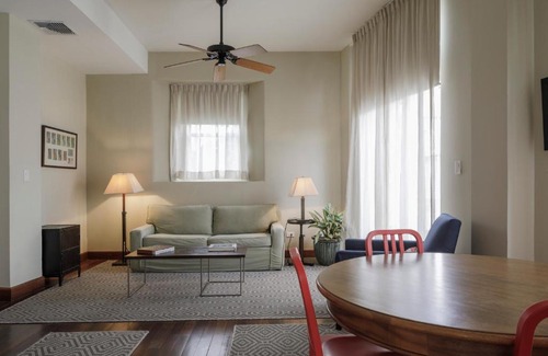 Casco Viejo Hotel | Las Clementinas