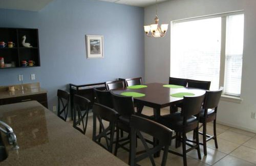 South Padre Island Apartment | Las Marinas 303 Channelfront boatslip, waterview