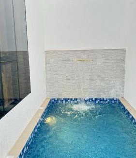 Nizwa Ski Chalet | Lateen Chalet - شاليه لتين