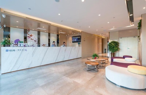 Wenfeng District Hotel | Lavande Hotel Anyang Wojing Wanda Plaza