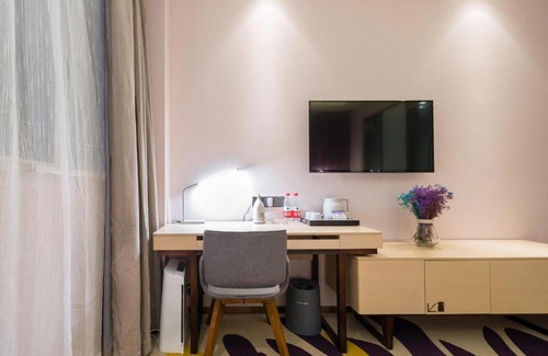 Wenfeng District Hotel | Lavande Hotel Anyang Wojing Wanda Plaza
