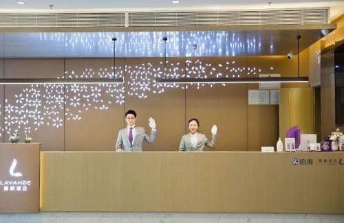 Luohu Hotel | Lavande Hotel Shenzhen Dongmen Shuibeicuizhu Metro Station