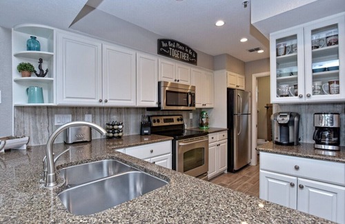 Highland Lake Estates Condo | Lavish Nautical Condo with Stunning Views and Fully Stocked