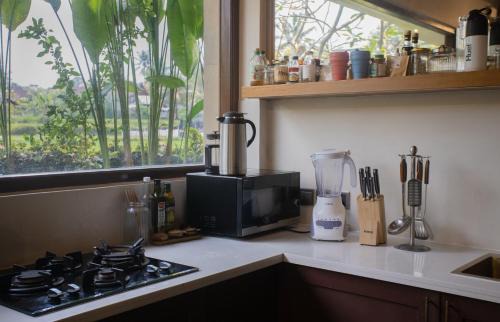 Melayang Villa | Laxmi Villa Ubud 5BR
