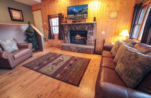 Estes Park House | Lazy R Cottages- 15 cabin