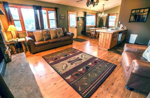 Estes Park House | Lazy R Cottages- 15 cabin