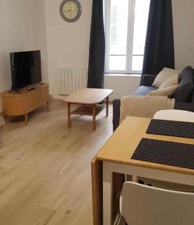 Sancerre Apartment | Le 3 de Coeur