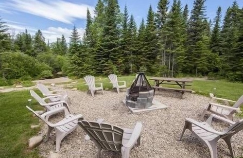 Saint-Tite-des-Caps Cottage | Le Bois Rond des Ruisseaux