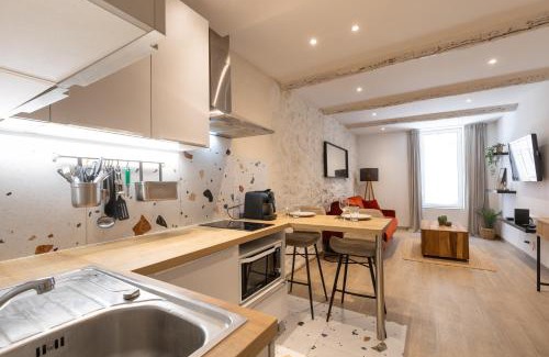 Apt Apartment | Le Cocon du Luberon - Clim - Wifi - Hypercentre