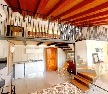 Ortona Bed & Breakfast | Le dimore Al Vecchio Teatro