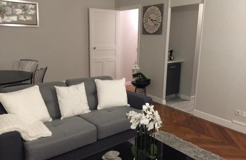 Beaune City Centre Apartment | Le doux rendez-vous