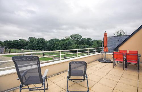 Tremereuc Apartment | Le Galop