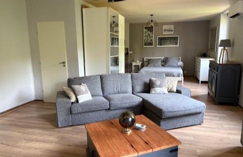 Meounes-les-Montrieux Apartment | Le jardin suspendu