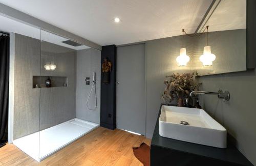 Fourviere Apartment | LE LOFT ETHNIC - avec jolie vue sur la Saône