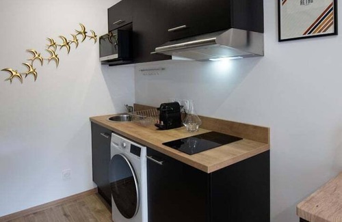 Yves Farge - Le Fleuve Apartment | Le Lortet - new studio - cozy atmosphere