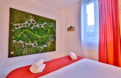 Angouleme Apartment | LE LUCIEN Eco-Appart'Hôtel - Angouleme - Centre - Wifi - Parking privé - Classé 4 étoiles