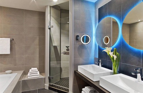 Ternes Hotel | Le Méridien Paris Arc De Triomphe
