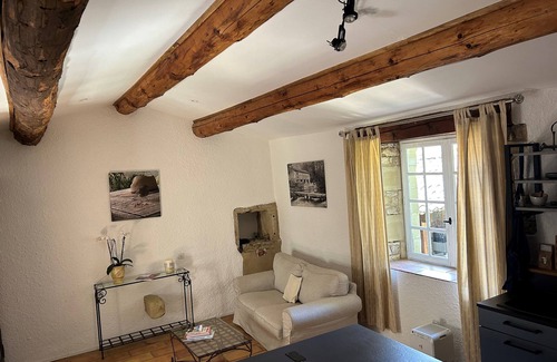 Arpaillargues-et-Aureillac House | Le mas de Brel Gîte La Maisonnette in Arpaillargues-et-Aureillac /Uzés