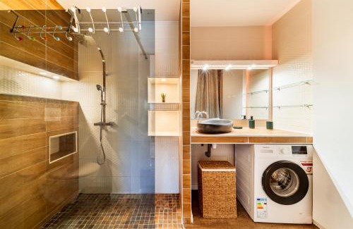 La Possession Apartment | Le Mahā 44