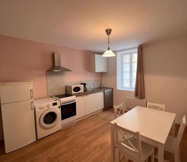 Beaucaire Apartment | "Le N2" Beaucaire centre-ville